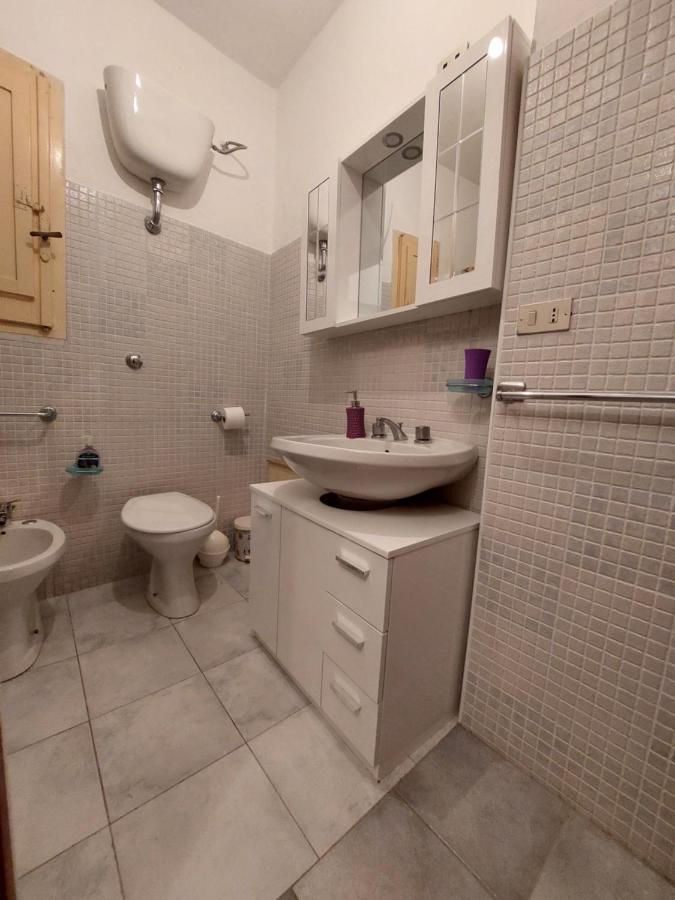Appartamento Primo Piano Lungomare Санта-Марія-Наваррезе Екстер'єр фото