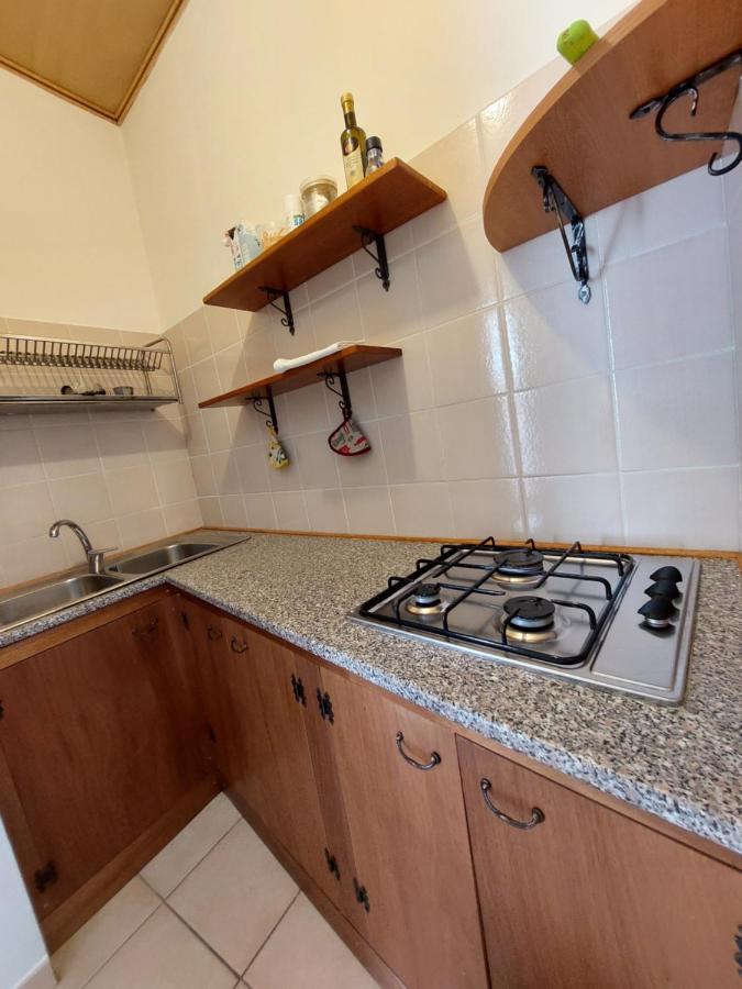 Appartamento Primo Piano Lungomare Санта-Марія-Наваррезе Екстер'єр фото